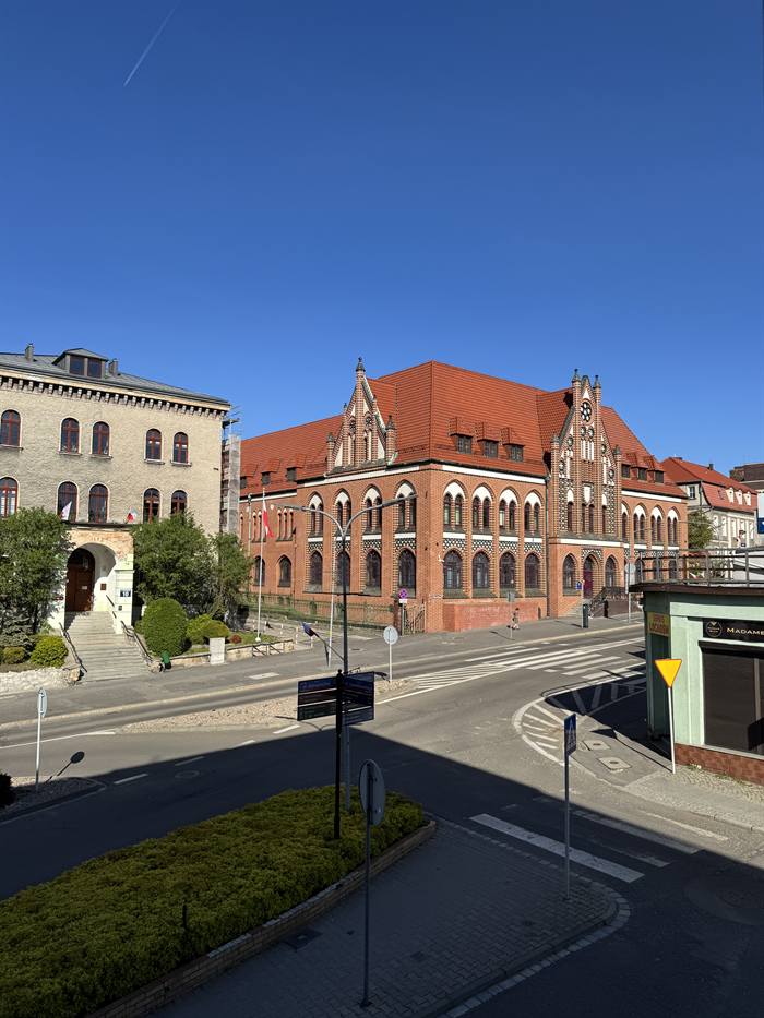 Sąsiedztwo – zabytkowe kamienice przy ul. Konopnickiej w Wałbrzychu